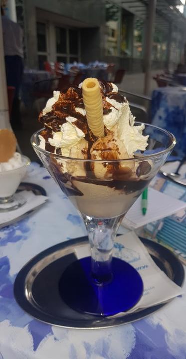 Eiscafe Gelateria De Pellegrin